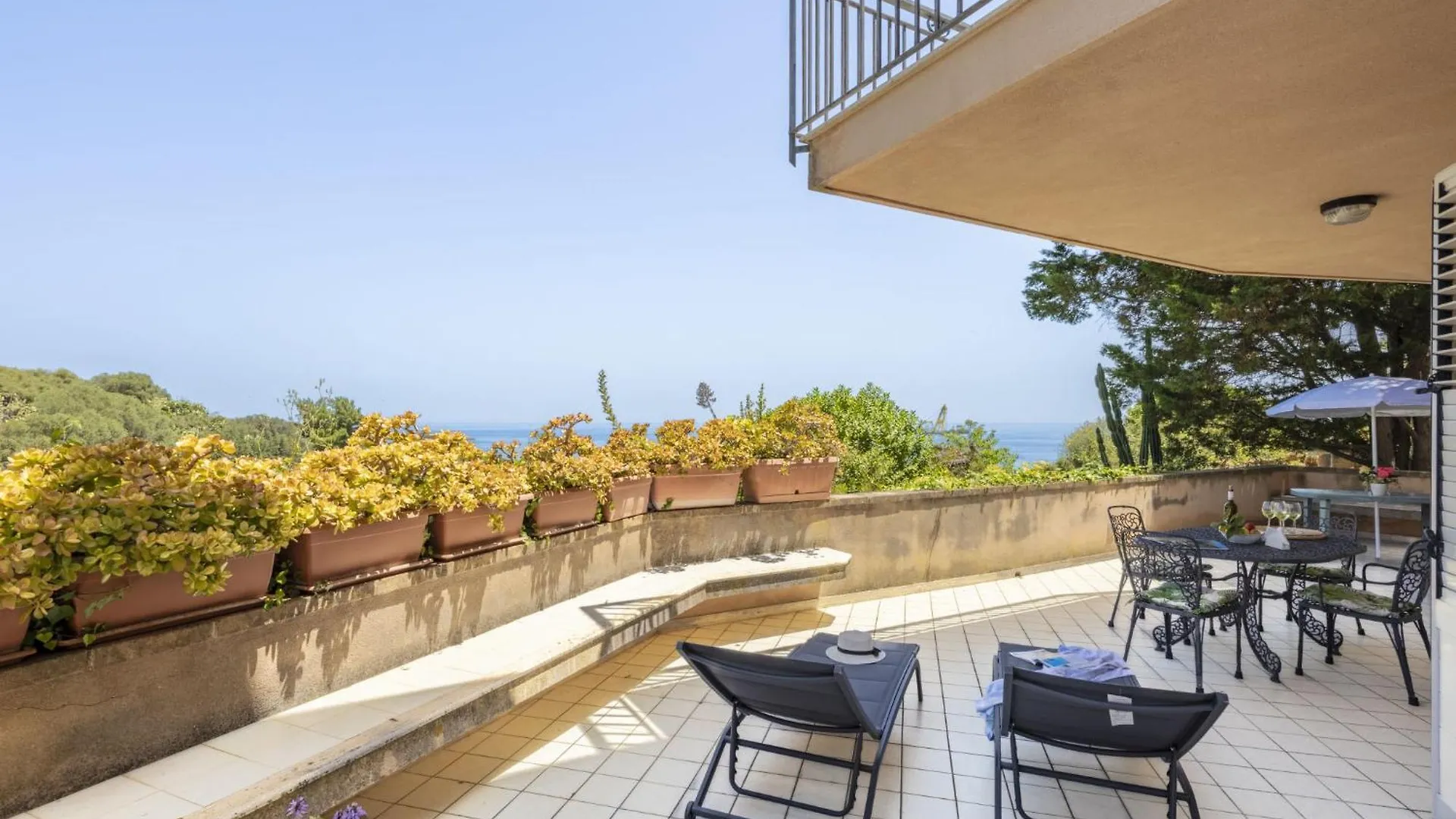 Apartment Cicladi-2 By Interhome Santa Flavia